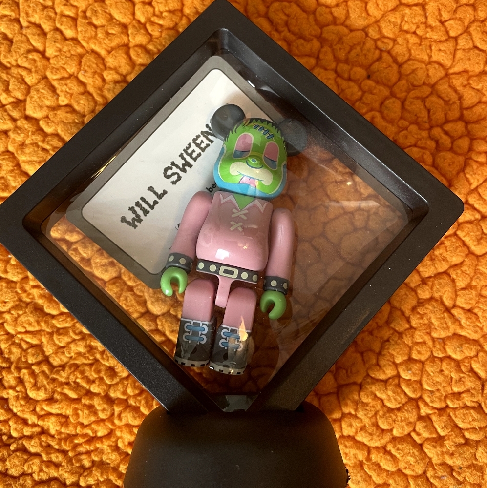 Secret Will Sweeney Figure S48 With Cade And Card